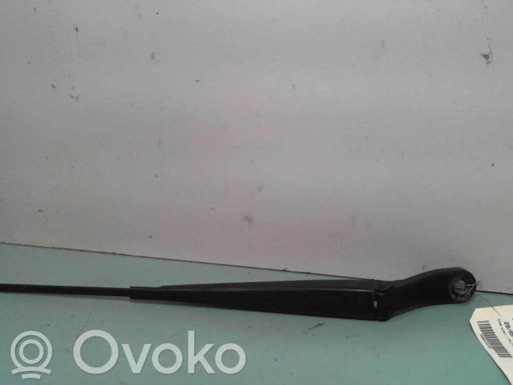 Renault Twingo II Ramię wycieraczki szyby przedniej / czołowej 