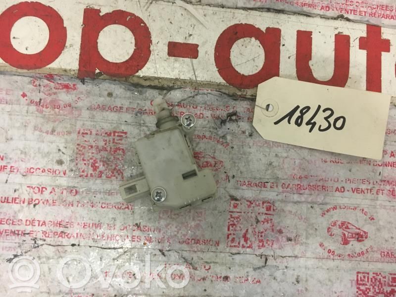 Seat Cordoba (6K) Serrure verrouillage de coffre/hayon 