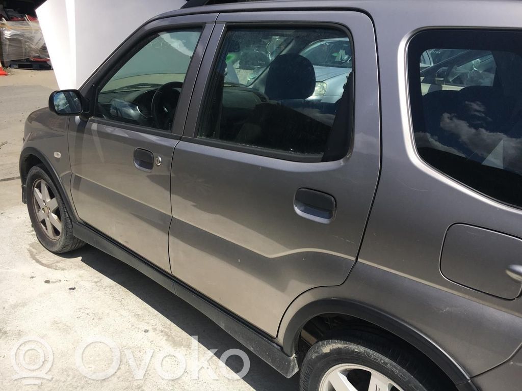 Suzuki Ignis Portiera posteriore 