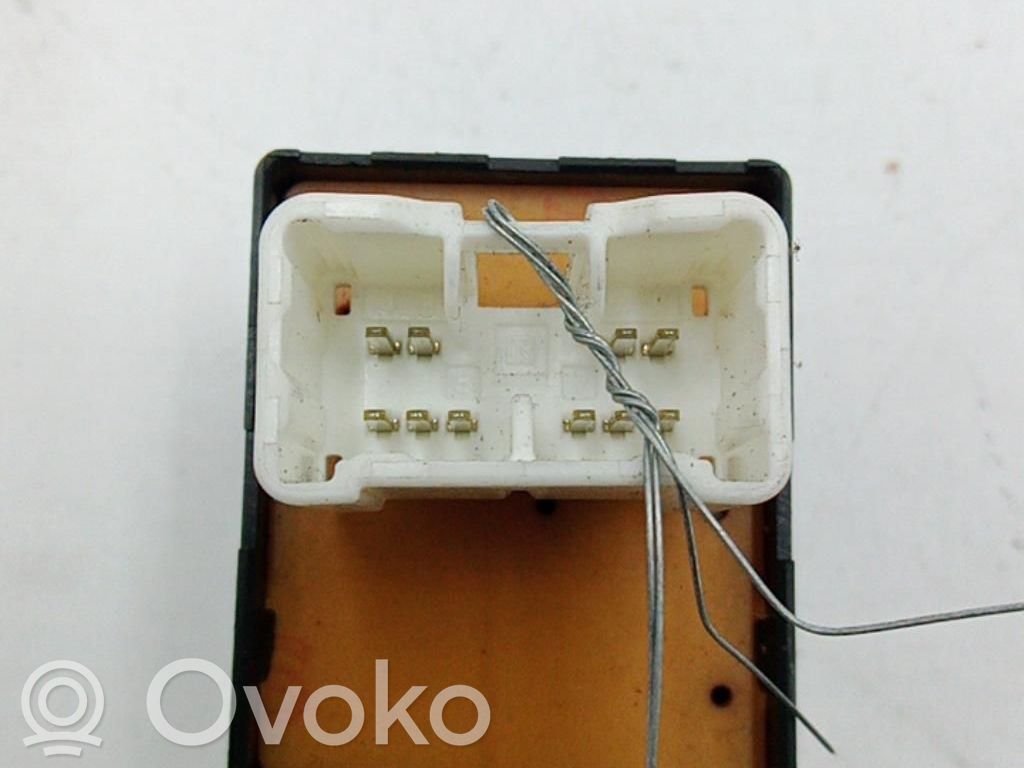 Toyota Yaris Verso Przycisk regulacji lusterek bocznych 