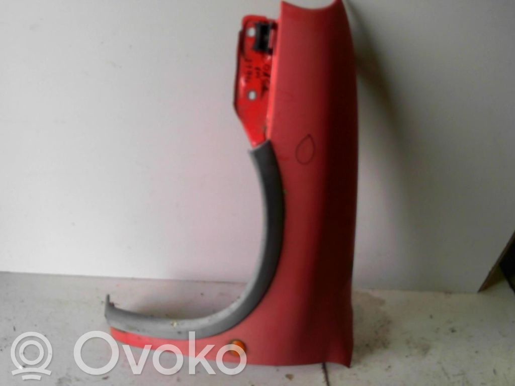 Opel Corsa B Sparnas 
