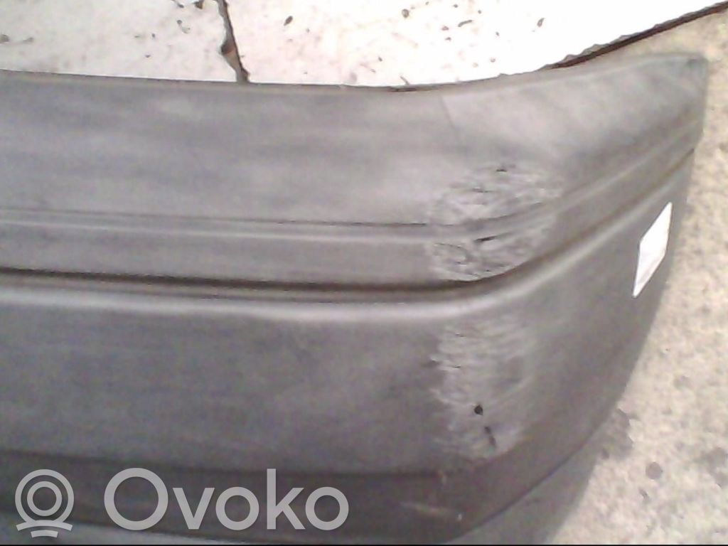 Volkswagen Golf III Parachoques 