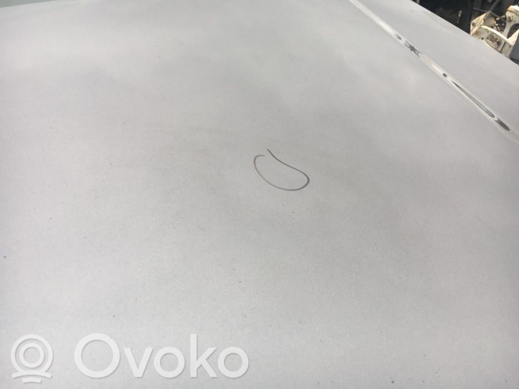 Volkswagen Touran I Konepelti 
