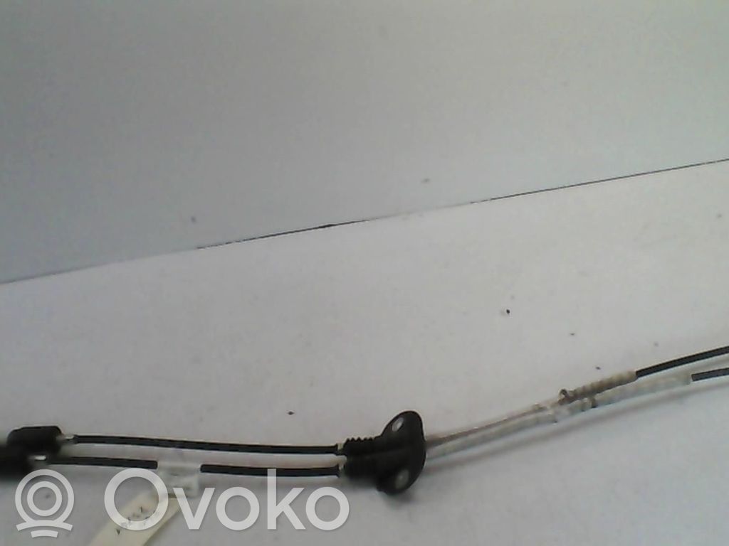 Volvo V40 Gear shift cable linkage 