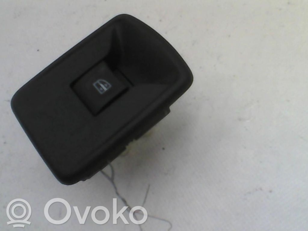 Dacia Sandero Electric window control switch 
