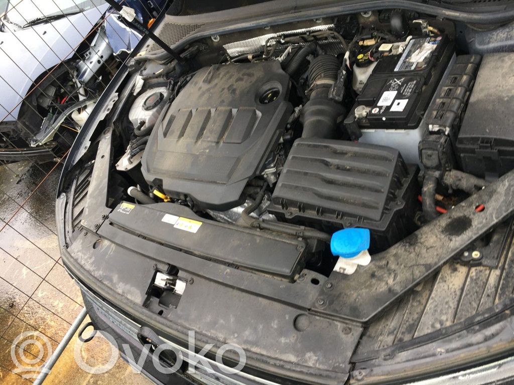 Volkswagen PASSAT B8 Pääjarrusylinteri 
