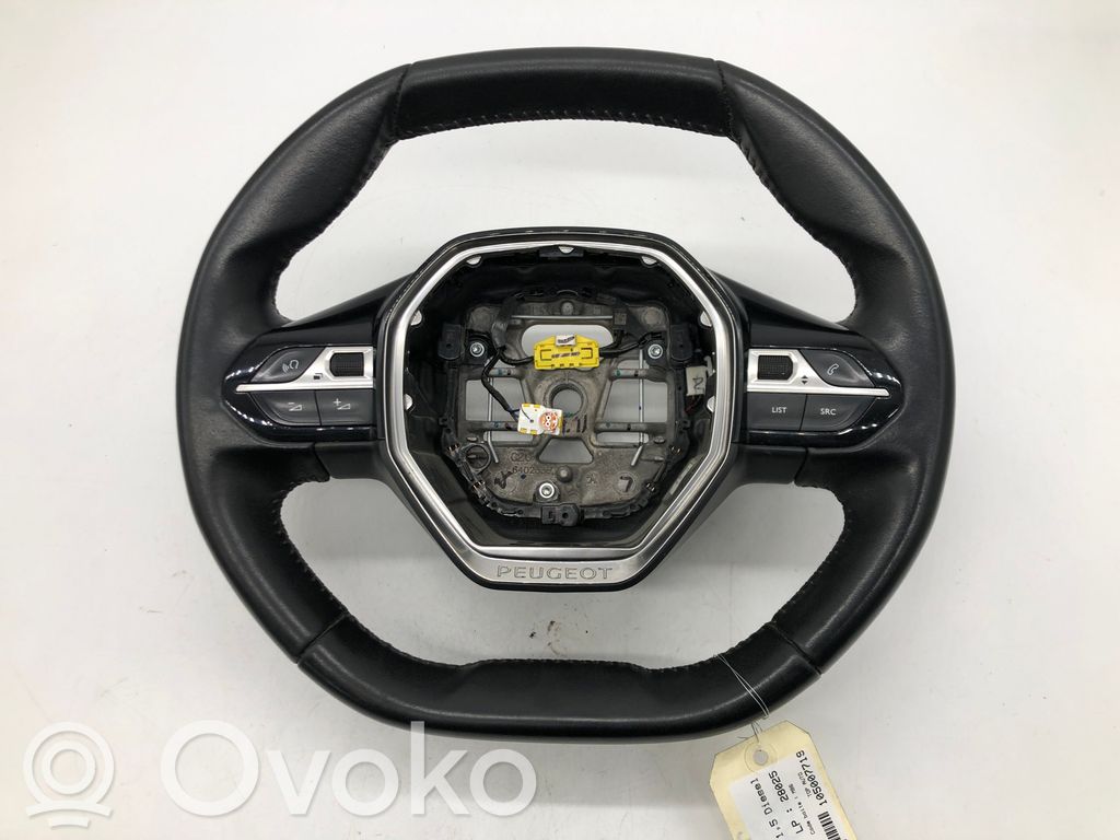 Peugeot 208 II Ohjauspyörä 