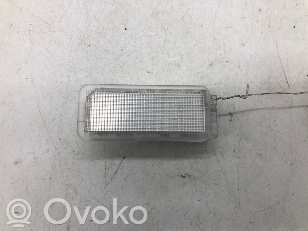 Peugeot 208 II Éclairage lumière plafonnier avant 