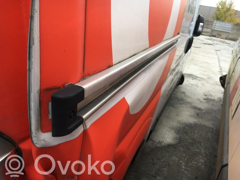 Peugeot Boxer Takaiskunvaimennin 