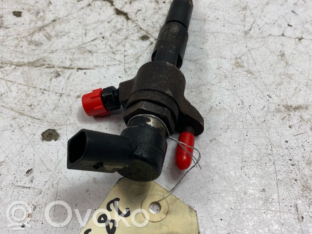 Ford Grand C-MAX Inyector de combustible 