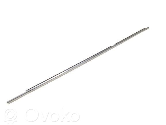 Apdaila galinių durų (moldingas)   7010547