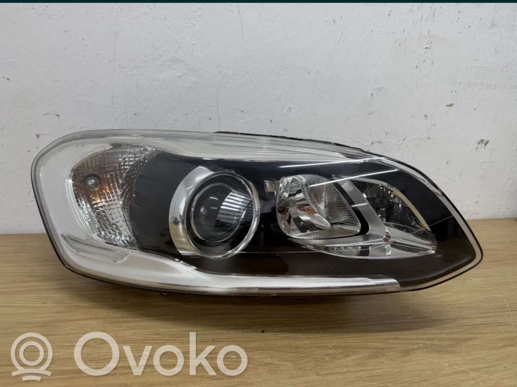 Volvo XC60 Scheinwerfer 