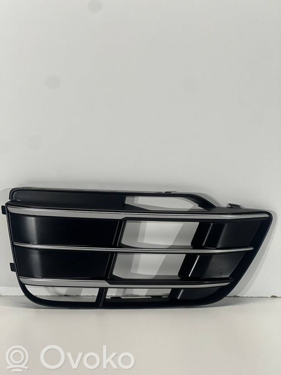 Kratka dolna zderzaka przedniego   80A807679,80A807681