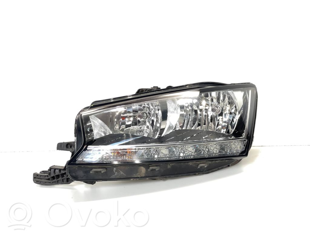Skoda Fabia Mk3 (NJ) Faro/fanale 