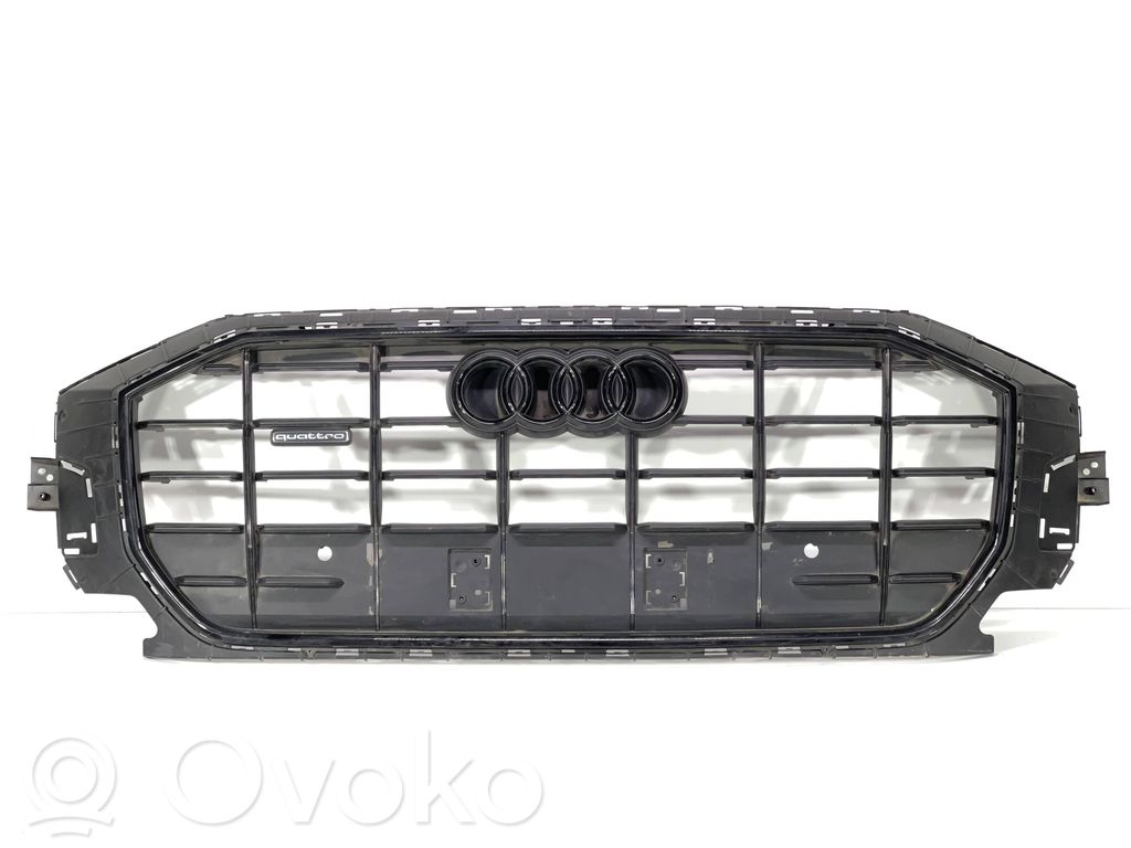 Audi Q8 Grilă față 