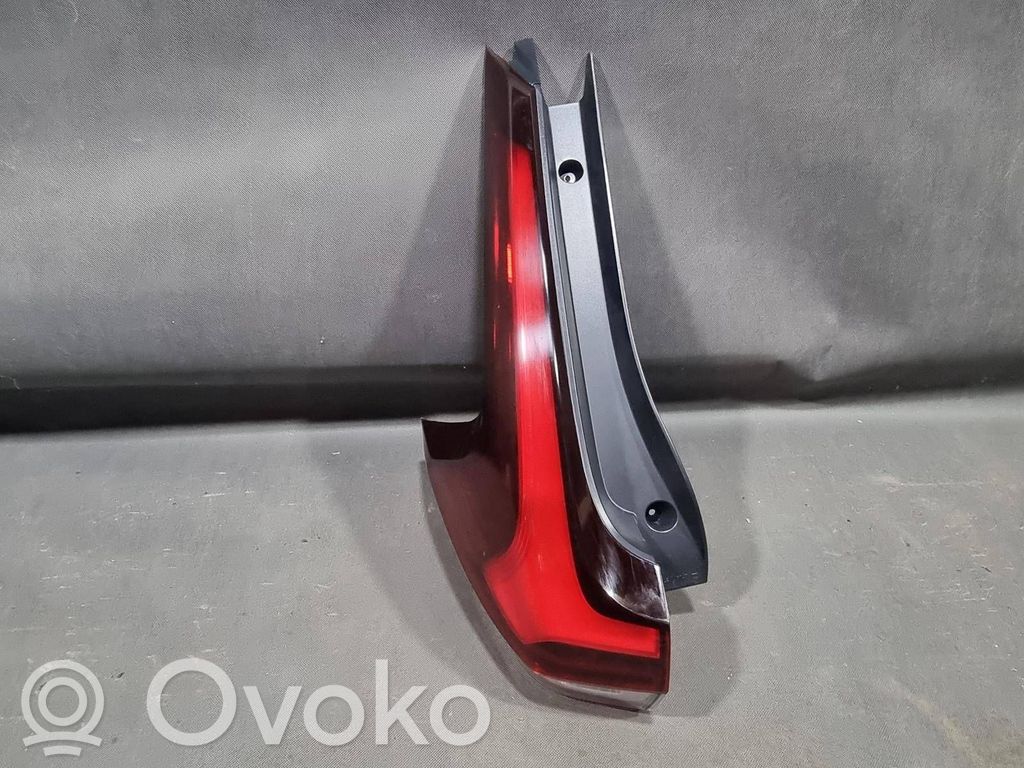Rear/tail lights