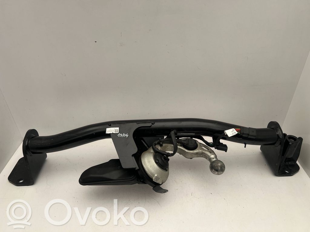 BMW 2 Active Tourer U06 Āķa stiprinājuma sija 