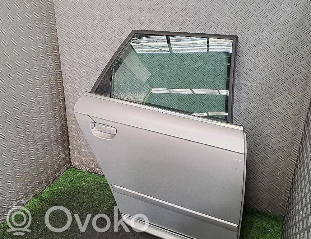 Puerta trasera   8E0833052J