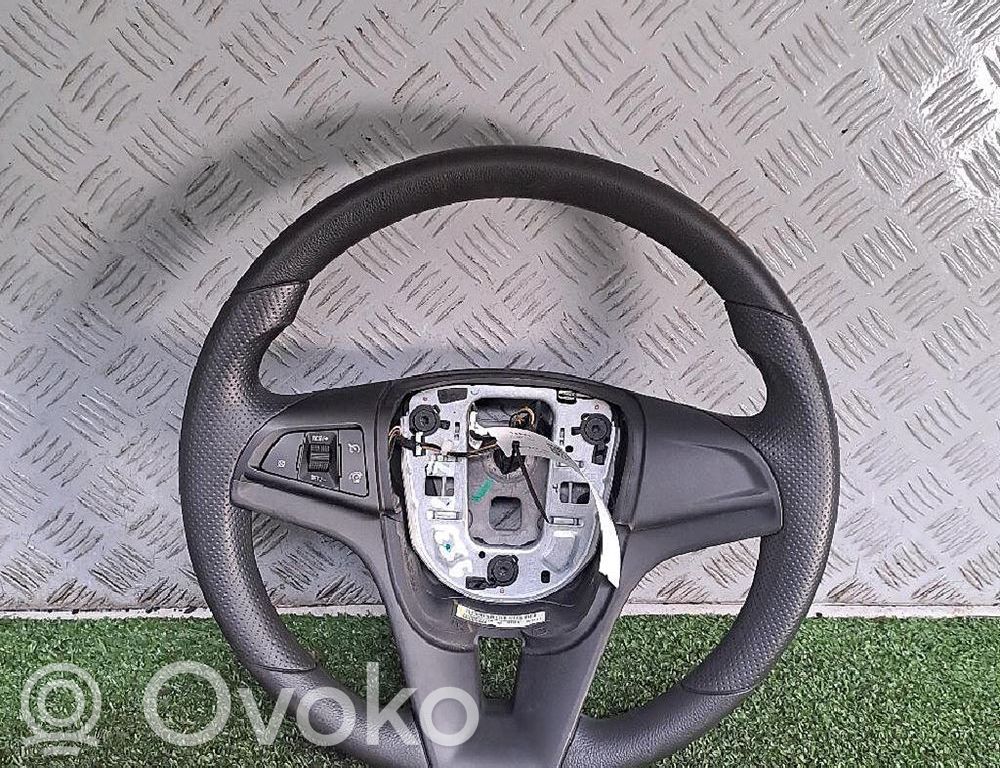 Lenkrad   95985844