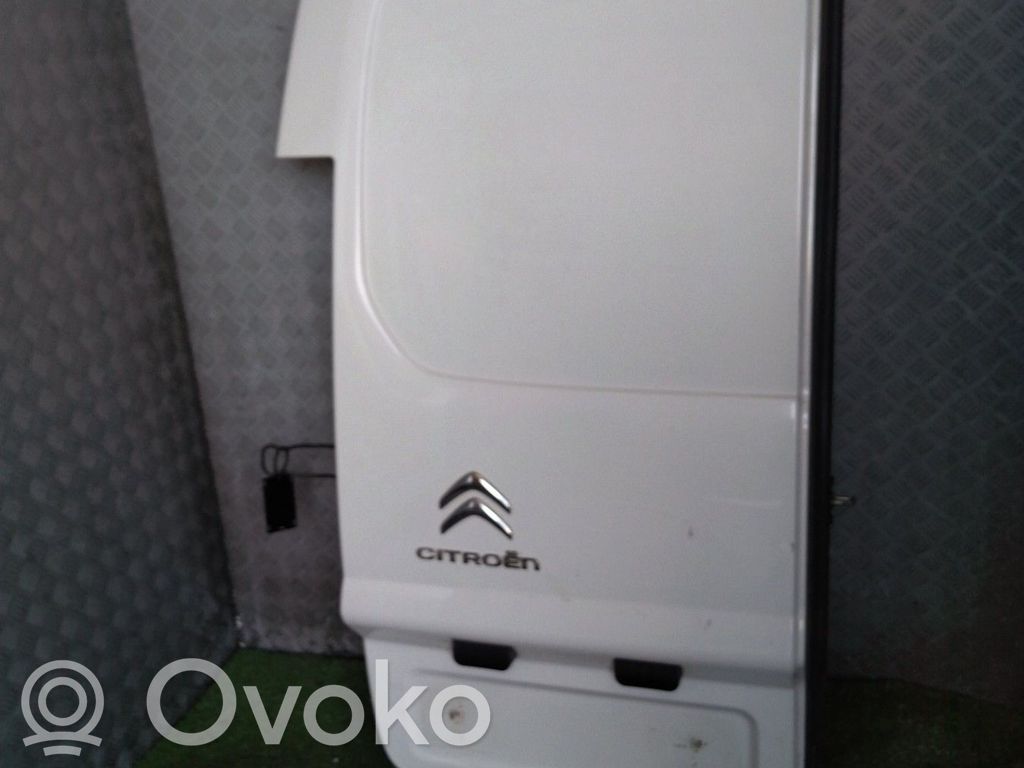 Back/rear loading door   00008702A1