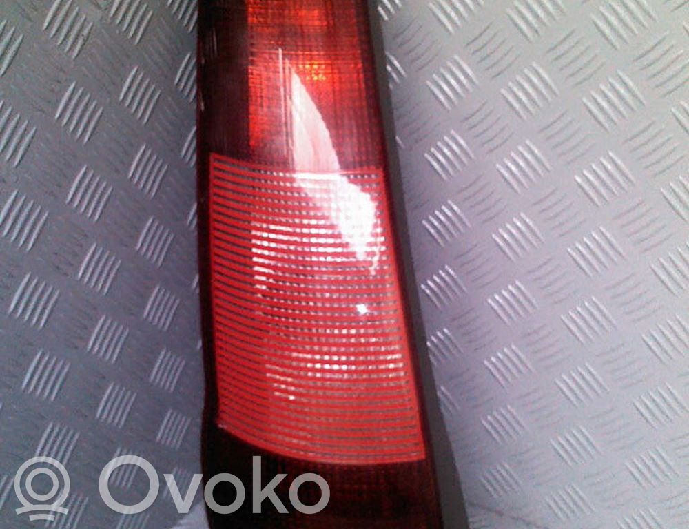 Fiat Punto (176) Lampă spate în caroserie 