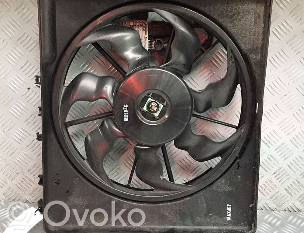 KIA Ceed Elektrisks radiatoru ventilators 
