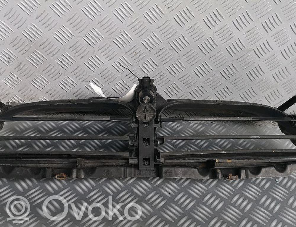 Apakšējā bampera daļa (lūpa)