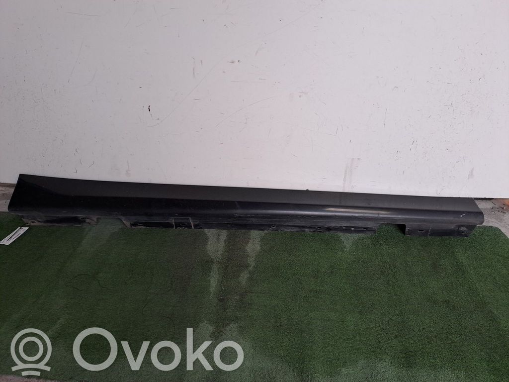 Próg   51770036144