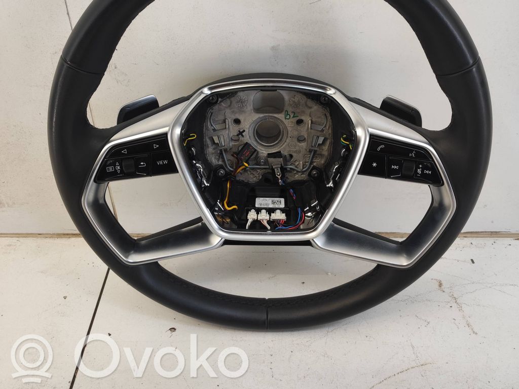 Audi Q8 e-tron Stūre 