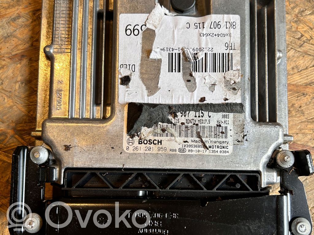 Audi A4 S4 B8 8K Engine control unit/module 