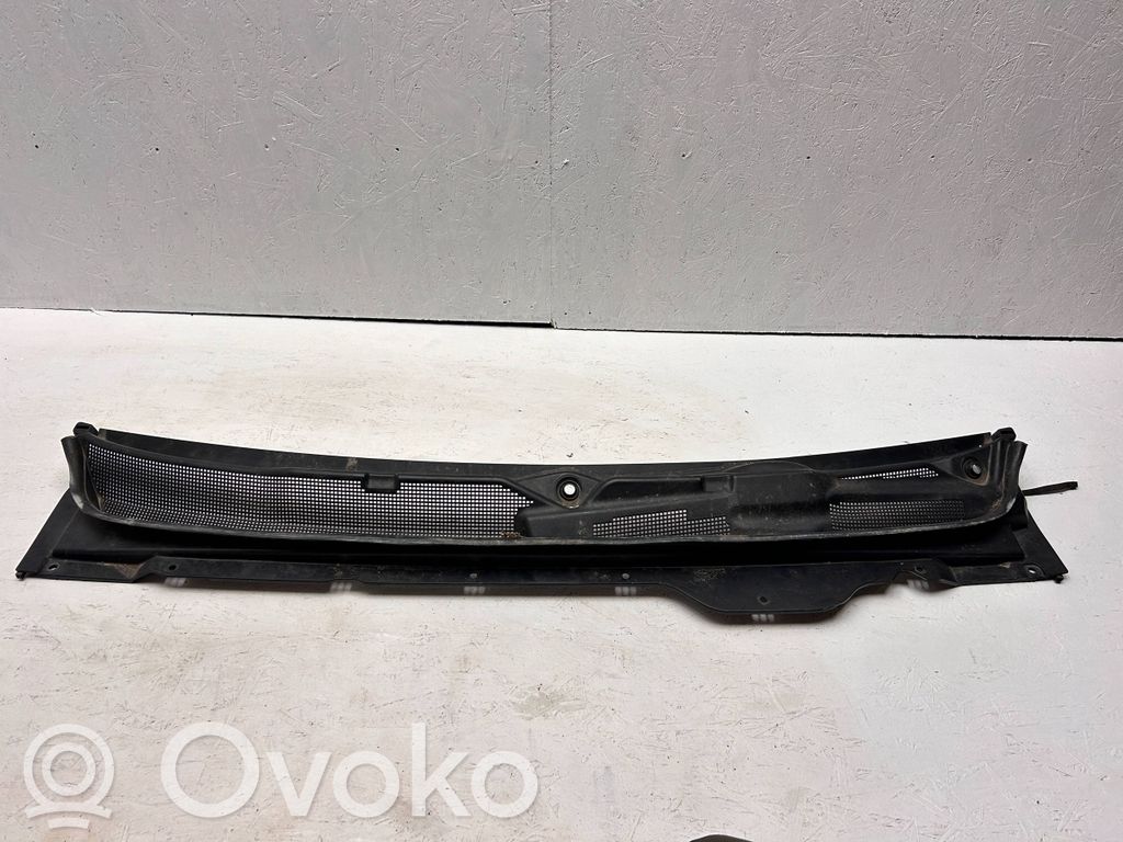 Dodge RAM Wiper trim 