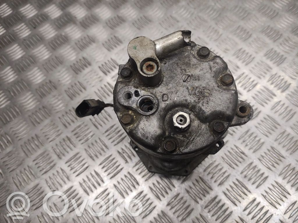 Audi A4 S4 B6 8E 8H Air conditioning (A/C) radiator (interior) 
