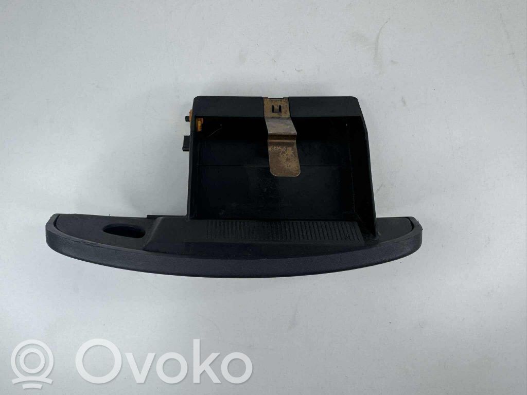 Renault Megane I Peleninė panelėje 