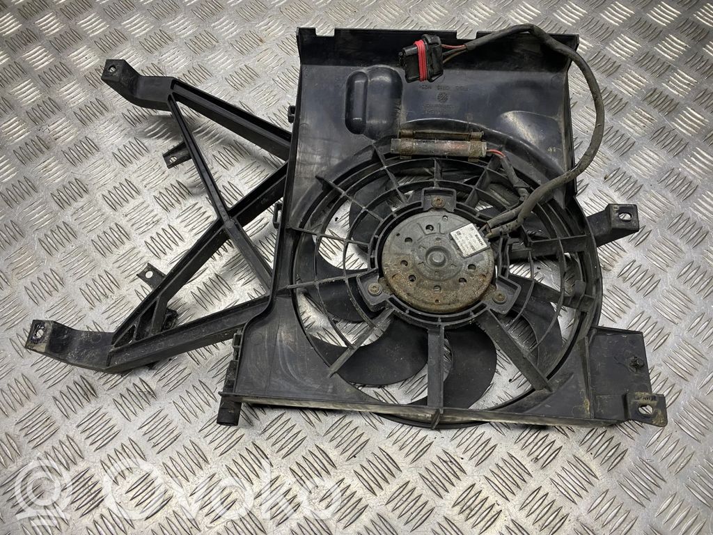 Opel Vectra B Osłona wentylatora chłodnicy 