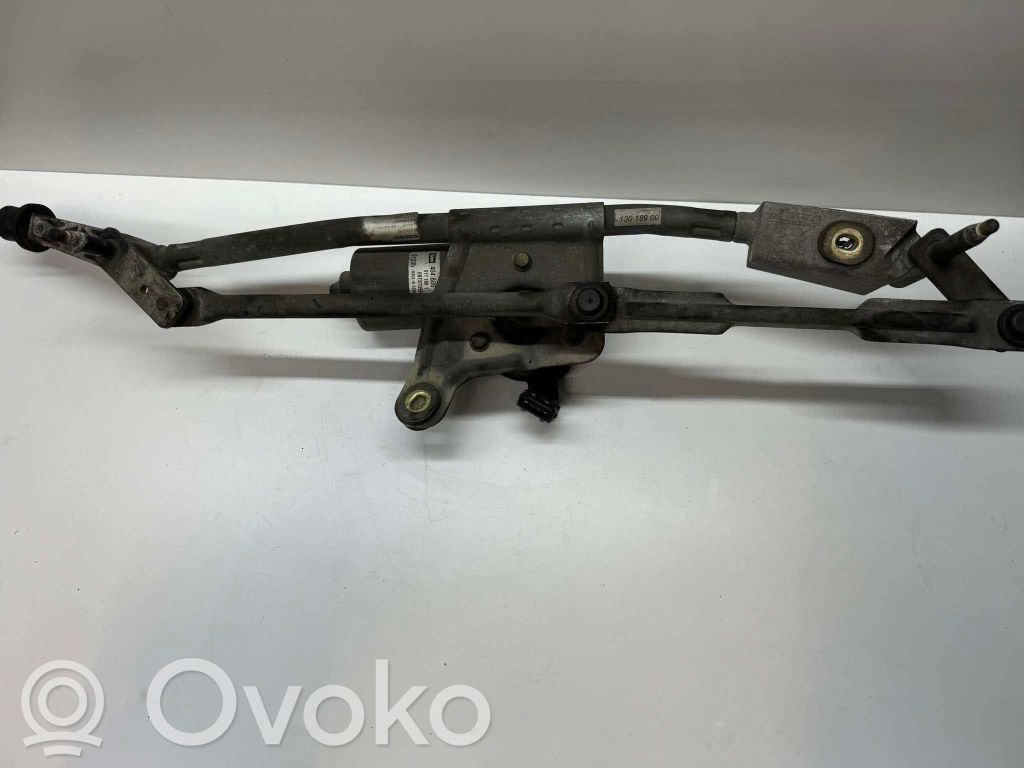 Volvo V70 Mechanizm i silniczek wycieraczek szyby przedniej / czołowej 