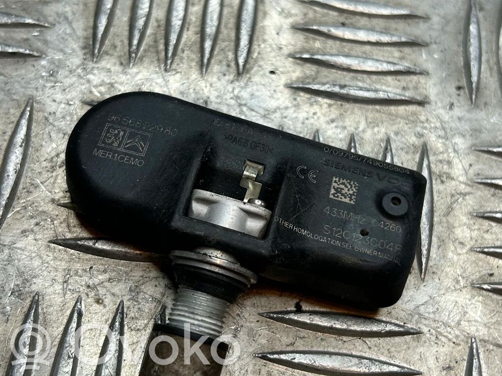 Peugeot 607 Tire pressure sensor 