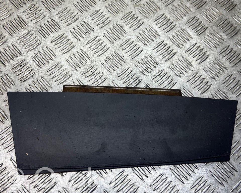 BMW 7 E65 E66 Rivestimento del pannello 