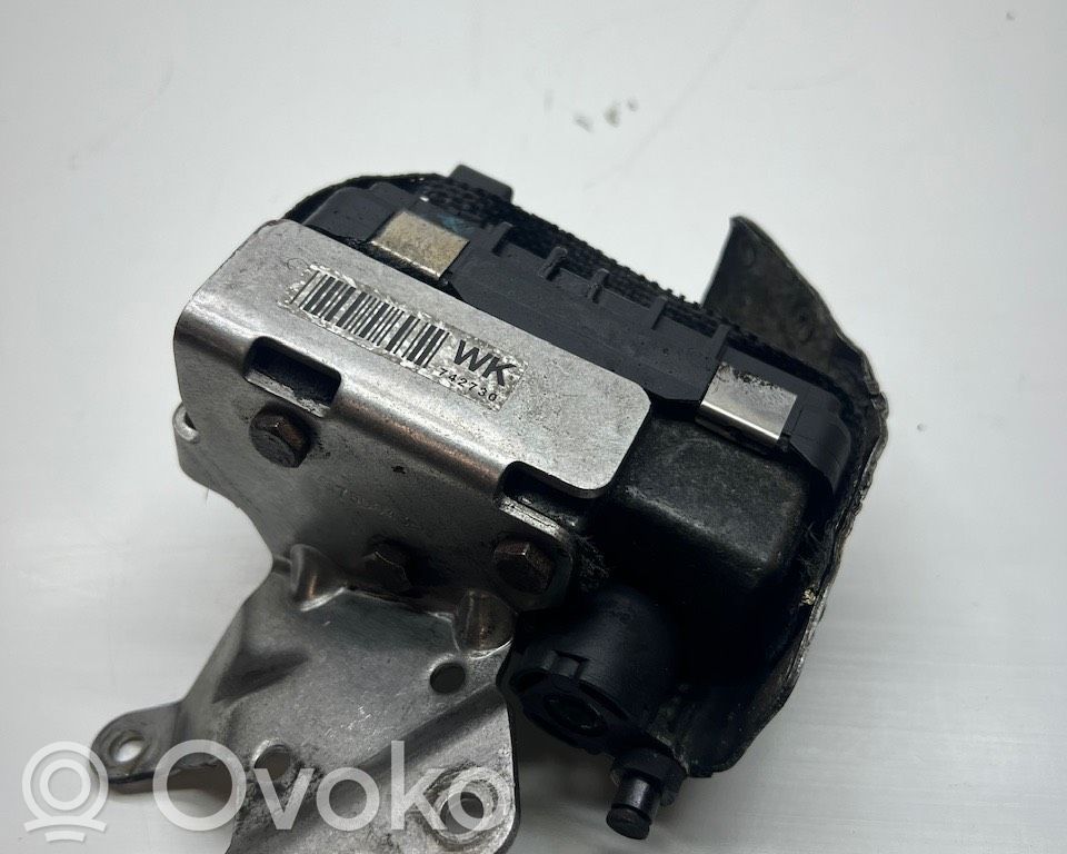 BMW 5 E60 E61 Elektrinis valdymo mechanizmas (turbinos) 