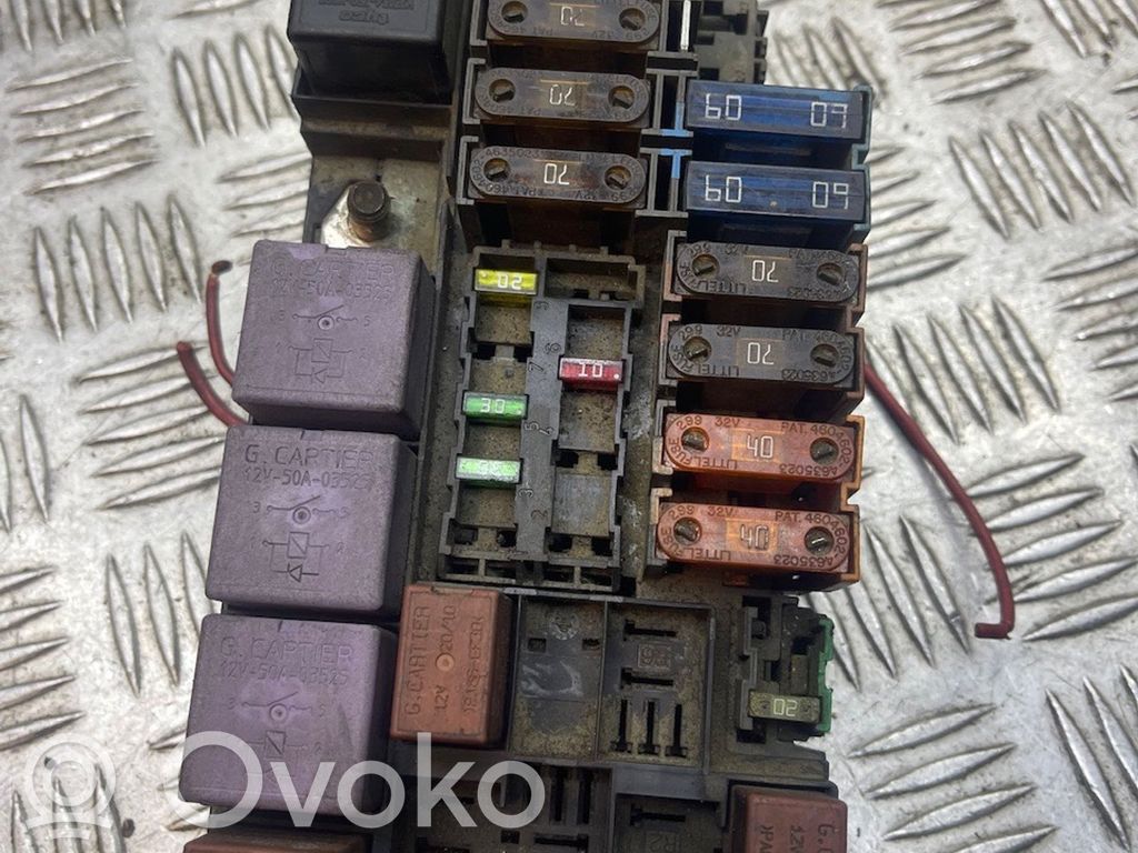 Volvo S60 Fuse module 