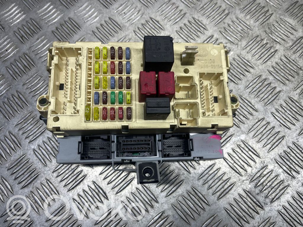 Fiat Stilo Fuse module 