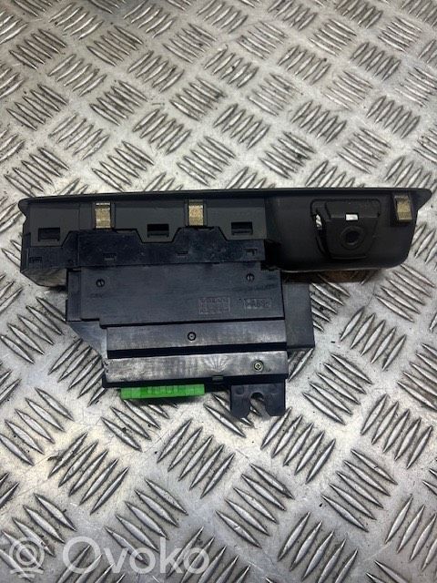 Volvo S60 Electric window control switch 