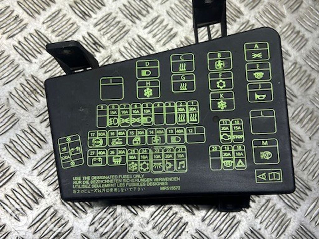 Mitsubishi Space Star Sicherungskasten komplett 