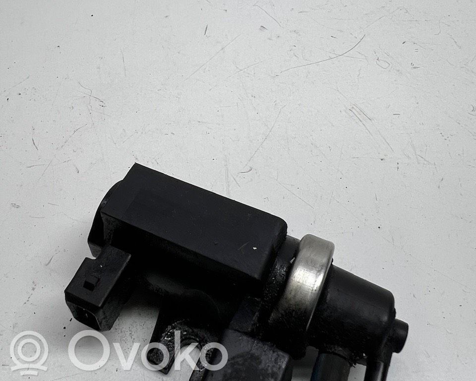 BMW 5 E60 E61 Solenoīda vārsts 
