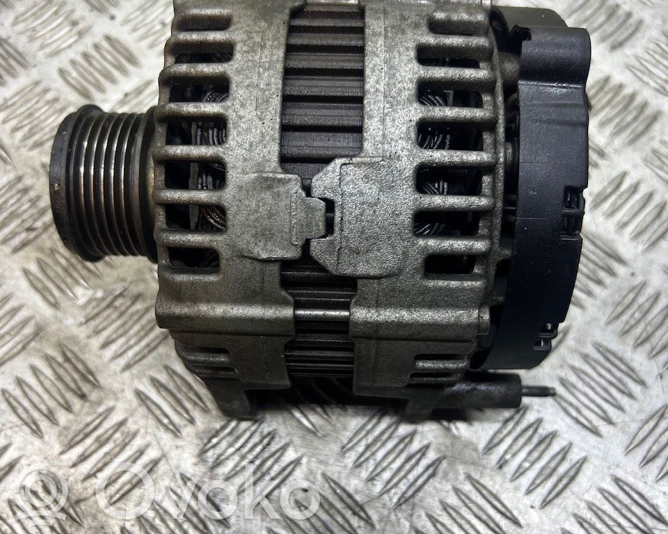 Volkswagen PASSAT B6 Generator/alternator 