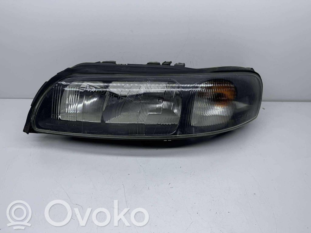 Volvo V70 Headlight/headlamp 