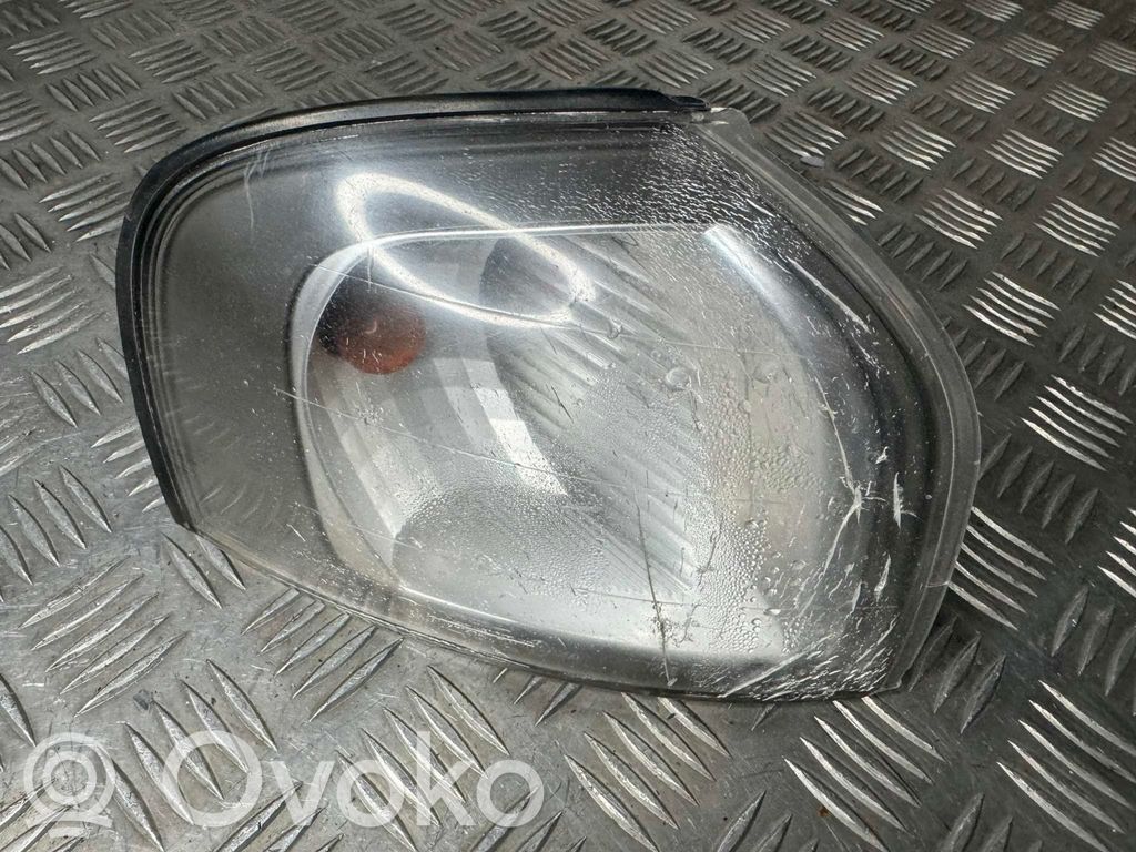 Front indicator light   9154473,9154475