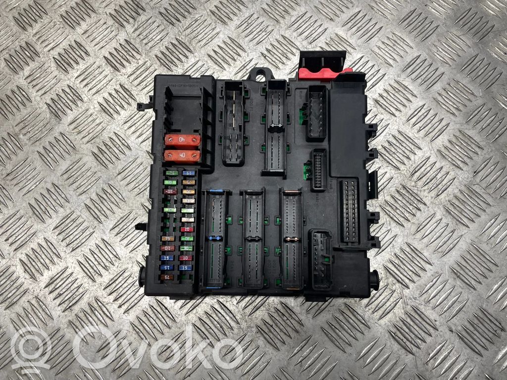 Saab 9-3 Ver2 Fuse module 