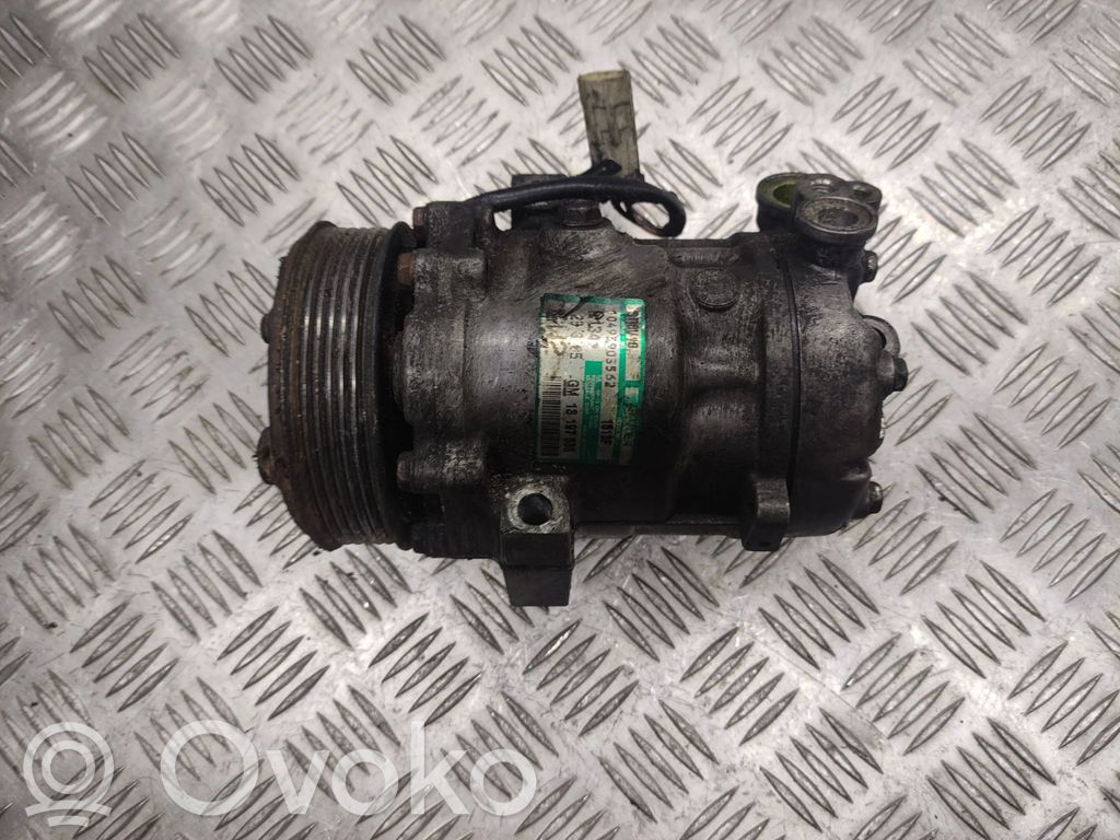 Opel Meriva A Air conditioning (A/C) compressor (pump) 