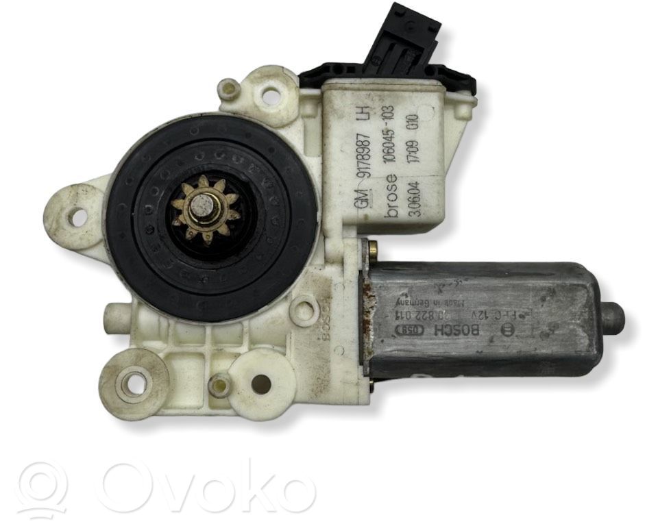 Elektryczny podnośnik szyby drzwi przednich   9178987,106045103,1709010