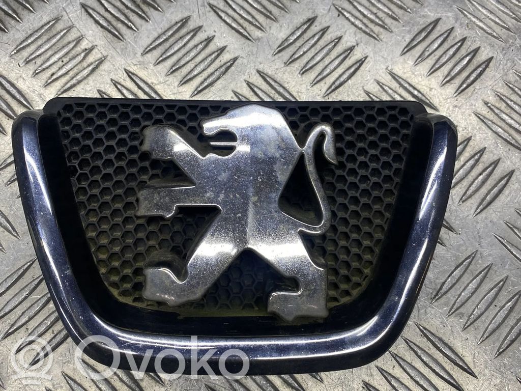 Peugeot 206 Manufacturer badge logo/emblem 